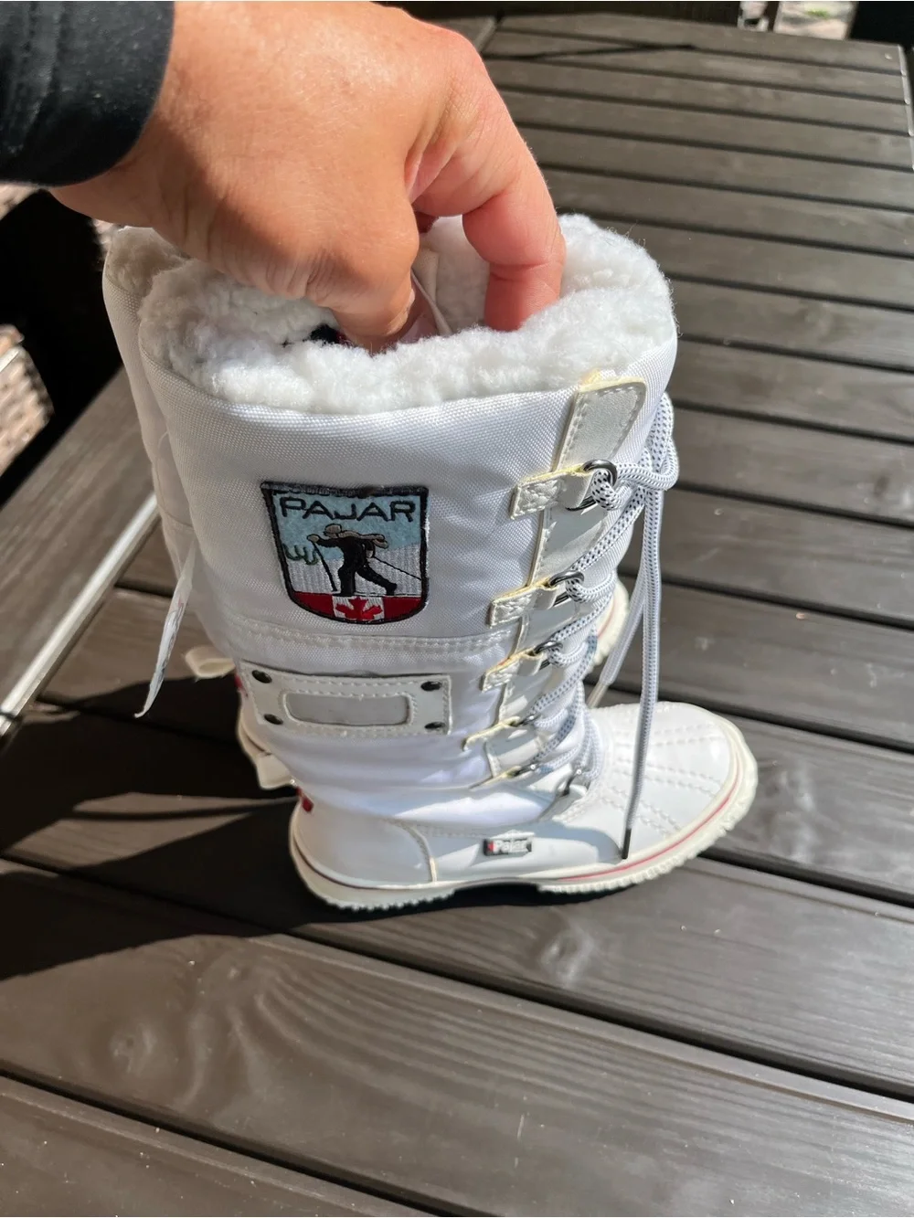 Pajar White Tall Lace-Up Winter Boots with Red Accents unisex big kids sz 13